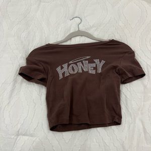 Garage honey crop top